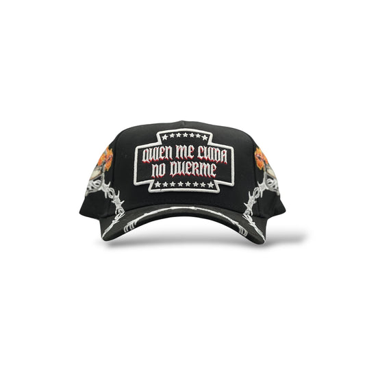 GORRA BAEZ QUIEN ME CUIDA NO DUERME