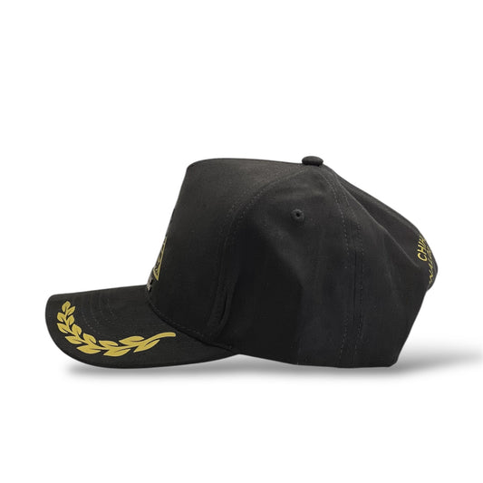 GORRA VAGO STYLE TRIANGULO DORADO